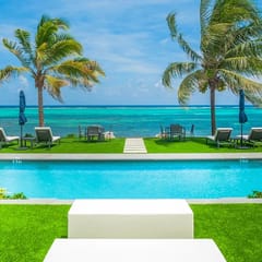 Black Urchin Resort - The Coconut Grove 8BR Oceanfront Suite