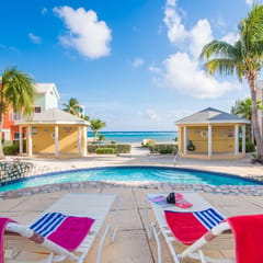 Cayman Paradise Villa #1 - 4BR Oceanfront, Pool & Quiet East End