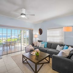 Northern Lights #6 – 2BR/2.5BA Oceanfront Condo on North Side
