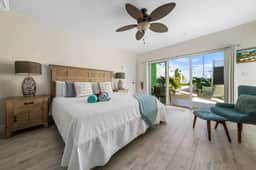 The One Love Oceanfront Studio Cottage in East End