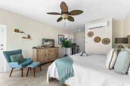 The One Love Oceanfront Studio Cottage in East End