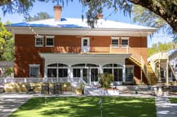 Suite #1 – The Coach House at 12 Oaks Club & Lodge | Pet-Friendly Boutique Inn Near The Villages