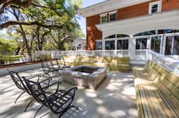 Suite #5 – The Bridal Suite at 12 Oaks Club & Lodge | Boutique Inn Near The Villages