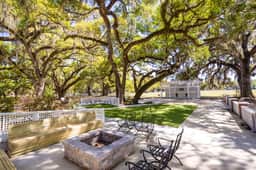 Suite #6 – The Junior Suite at 12 Oaks Club & Lodge | Boutique Inn Near The Villages