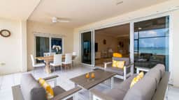 Laguna del Mar #1 | Oceanfront 4BR Condo | Seven Mile Beach - Image 4