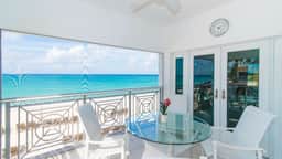 Regal Beach Club #624: 3BR Oceanfront Condo on 7 Mile Beach - Image 2