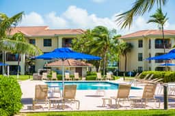 7 Mile Beach Oceanfront 2BR 2BA | Spectacular Ocean View | Walk to Dining - Image 4
