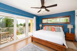Caribbean Paradise #29 - South Sound Oceanfront 2BR Condo with Pool - Image 3