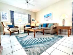 Regal Beach Club #322 - 2BR Ocean View 7 Mile Beach - Image 2