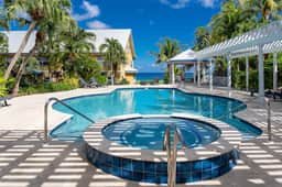 Coconut Bay Villas #116 - Ocean View 2 BR & Pool - Image 3