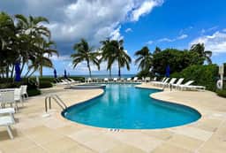 Crescent Point Condo #9 - 3BR 7 Mile Beach Condo - Image 5