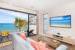Silver Reef #2 - 2 BR LUXE Oceanfront & Pool - Image 4