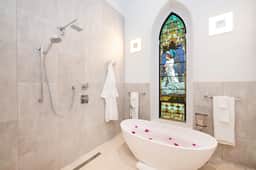 The Mastic Chapel Cottage | 2BR w/ Private Pool on 11 Acre North Side Estate - Image 2