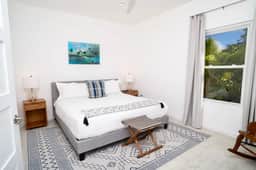 The Mastic Sunnyhill Cottage | 3BR North Side Retreat - Image 4