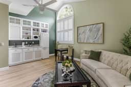Suite #1 – The Coach House at 12 Oaks Club & Lodge | Pet-Friendly Boutique Inn Near The Villages - Image 3