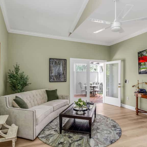 Suite #1 – The Coach House at 12 Oaks Club & Lodge | Pet-Friendly Boutique Inn Near The Villages - Image 1