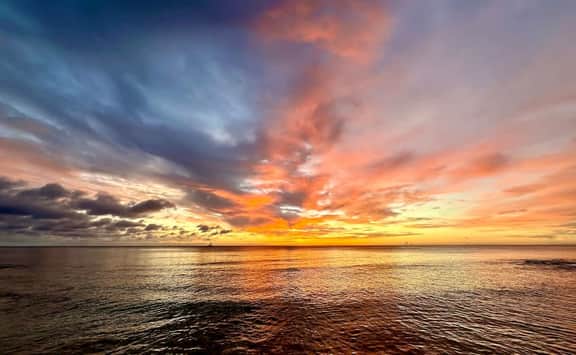 Cocoplum #1 – 2BR Oceanfront Condo on Seven Mile Beach