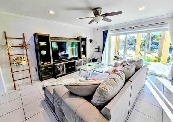 KAIBOSH the 9 to 5 (Island House #16) 2BR/2BA at Rum Point Bioluminescent Bay
