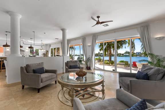 Pieces of Eight LUXE 6BR Rum Point Villa