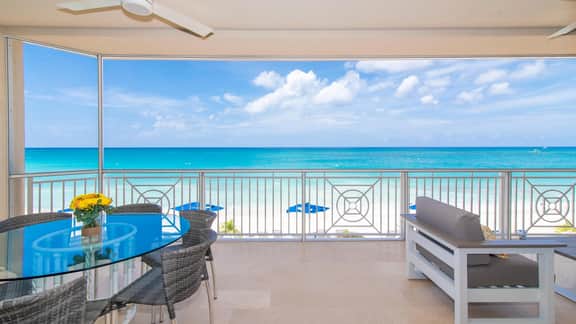 Laguna del Mar #15 | Oceanfront 3BR Condo | Seven Mile Beach - Image 2
