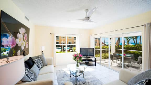 Regal Beach Club #613: 2BR Ocean View Condo on 7 Mile Beach - Image 4