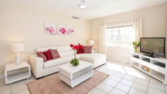 Regal Beach Club #612: 2BR Ocean View Condo on 7 Mile Beach - Image 5