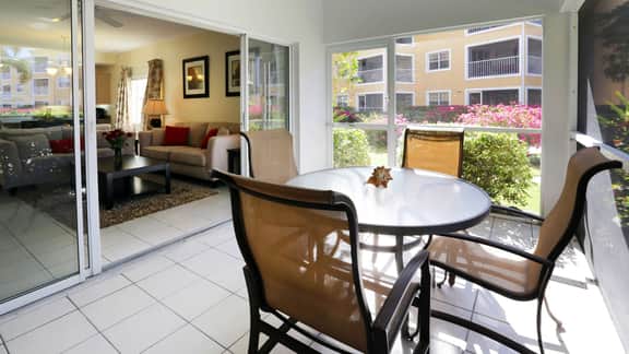 Regal Beach Club #513: 2BR Ocean View Condo on 7 Mile Beach - Image 4
