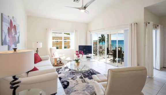 Regal Beach Club #633: 2BR Ocean View Condo on 7 Mile Beach - Image 4