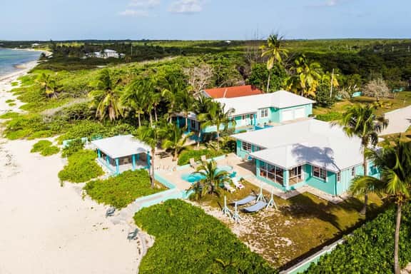 Blue Vista Villa - Oceanfront 5 Bedroom Pool Home in North Side - Image 4