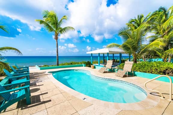 Blue Vista Villa - Oceanfront 5 Bedroom Pool Home in North Side - Image 2