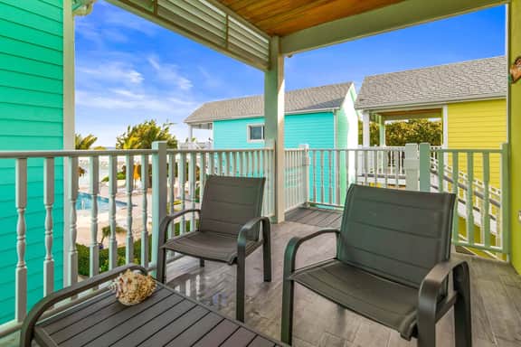 The Sea Spray Ocean View Studio Cottage in East End - Image 3