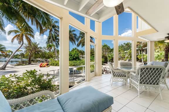 Island House #12 “Summer Breeze” 2BR/2BA at Rum Point Bioluminescent Bay - Image 2