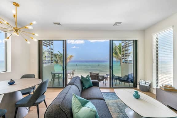 Silver Reef #4 - 2 BR LUXE Oceanfront & Pool - Image 2