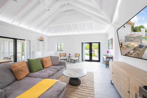 The Mastic Cana Cottage | 2BR w/ Private Pool on 11 Acre North Side Estate - Image 2