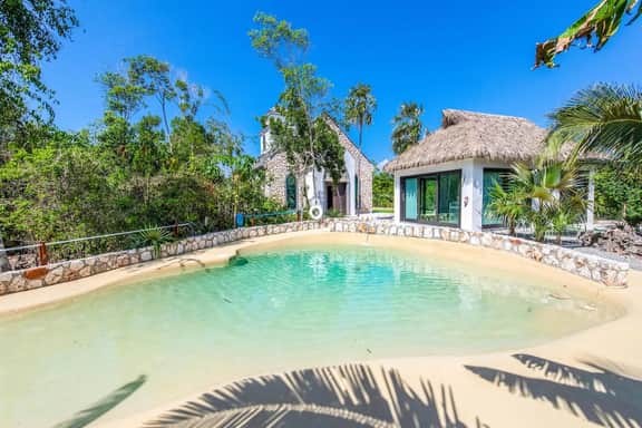 The Mastic Chapel Cottage | 2BR w/ Private Pool on 11 Acre North Side Estate - Image 5