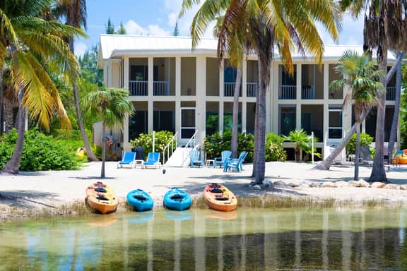 KAIBOSH the 9 to 5 (Island House #16) 2BR/2BA at Rum Point Bioluminescent Bay - Image 4
