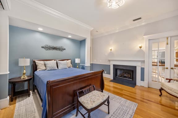 Suite #2 – The Deluxe Balcony at 12 Oaks Club & Lodge | Boutique Inn Near The Villages