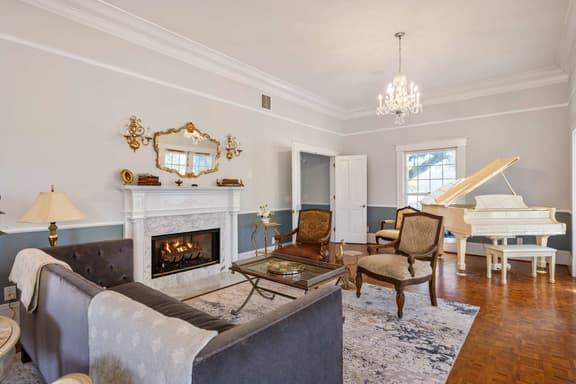 Suite #1 – The Coach House at 12 Oaks Club & Lodge | Pet-Friendly Boutique Inn Near The Villages