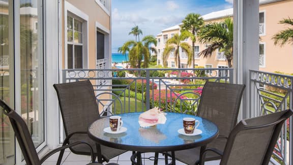 Regal Beach Club 224 2BR Ocean View on 7 Mile Beach - Image 1