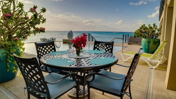 Seven Mile View#2 - 2 BR Oceanfront Condo & Pool - Image 1