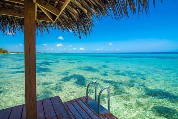 Northern Lights 3 - 2BR/2.5BA Oceanfront Condo w/ Pool & Dock on Northside - Image 1