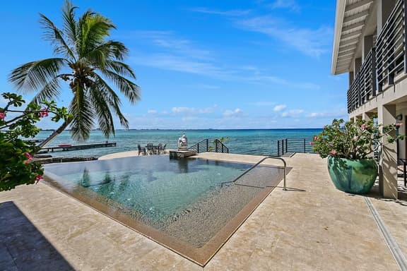 Seven Mile View #4 - 2 BR Oceanfront Condo & Pool - Image 1