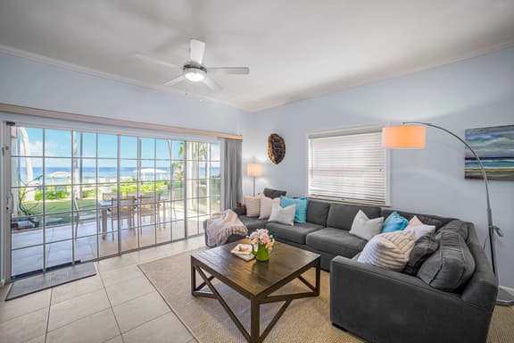 Northern Lights #6 – 2BR/2.5BA Oceanfront Condo on North Side - Image 1