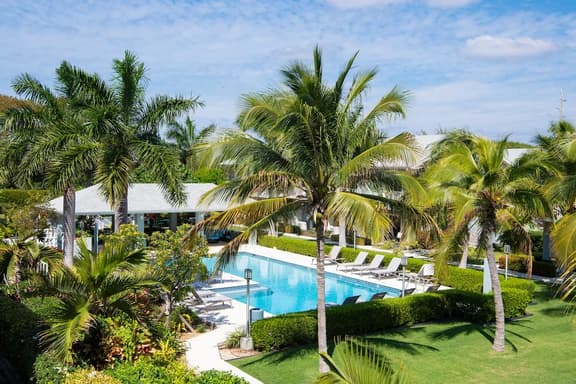 Summertime Suites #53 | 1BR West Bay Condo & Pool - Image 1