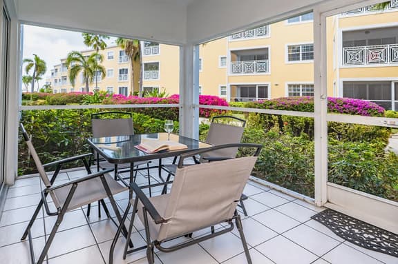 Regal Beach Club #214 - 2BR Ocean View 7 Mile Beach - Image 1