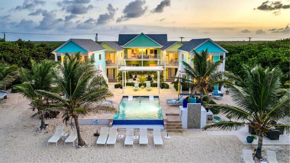 The Cottages Collection - 10 Oceanfront Suites and 2 BR Penthouse - Image 1