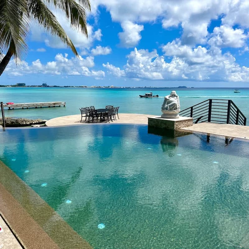 Seven Mile View #1 - 2 BR Oceanfront Condo & Pool