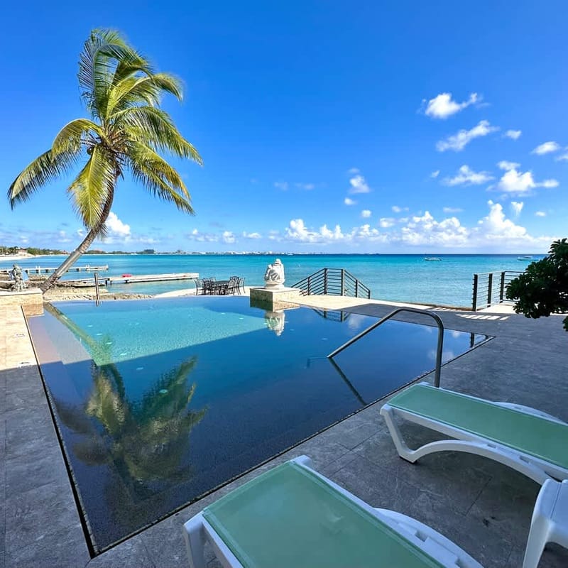 Seven Mile View #3A - Oceanfront Studio & Pool